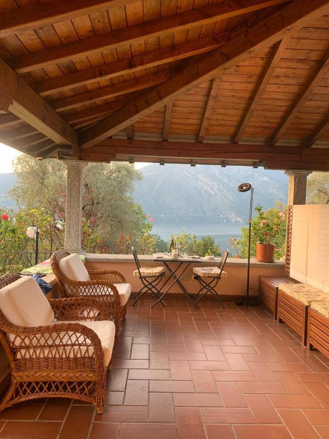 Casa Intignano - Camera Con Bagno E Portico Vista Lago เตรเมสโซ ภายนอก รูปภาพ