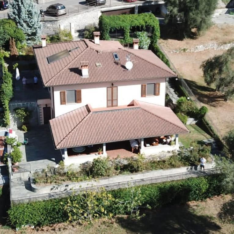 Casa Intignano - Camera Con Bagno E Portico Vista Lago เตรเมสโซ ภายนอก รูปภาพ